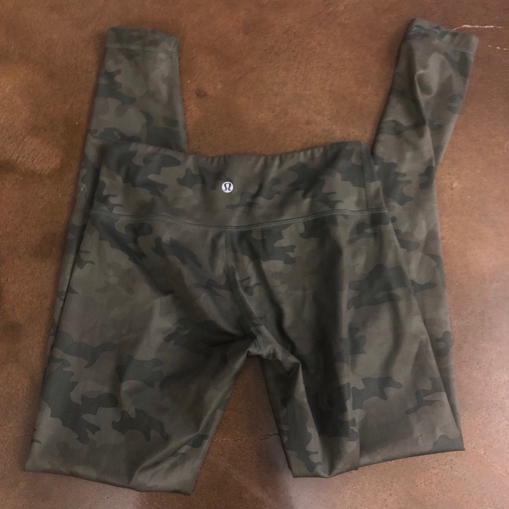 Camo wunder unders